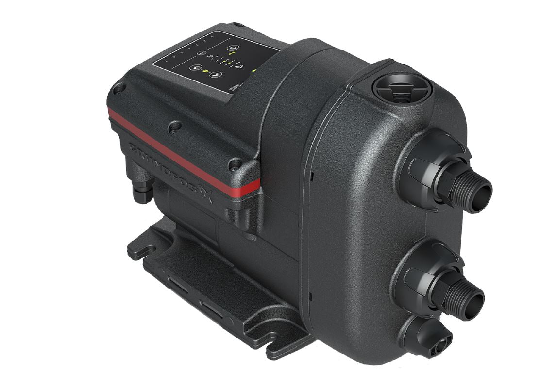 Instalacja pompy Grundfos w systemie kanalizacyjnym z rurami i zaworami podłączonymi